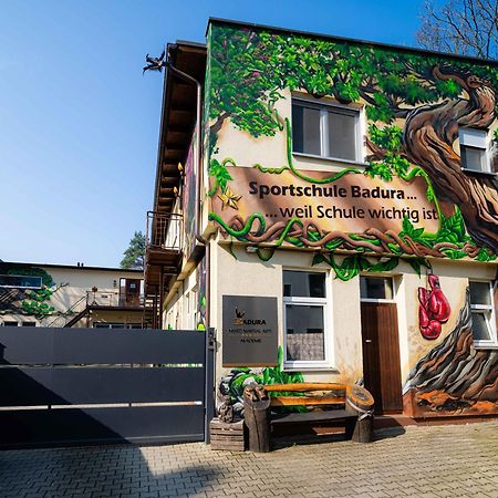 Apartment Black Der Sportschule Badura Lipcse Kültér fotó